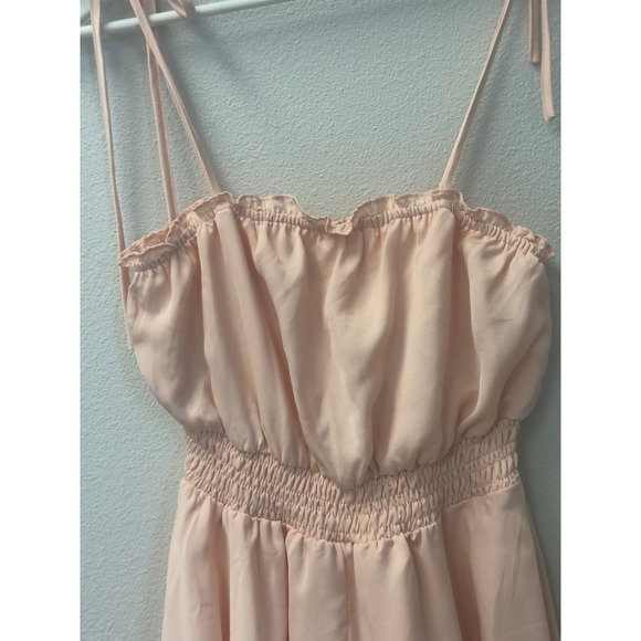 Tie Shoulder Smocked Ruffle Tiered Romper M Coquette Girly Fairycore - Picture 2 of 8